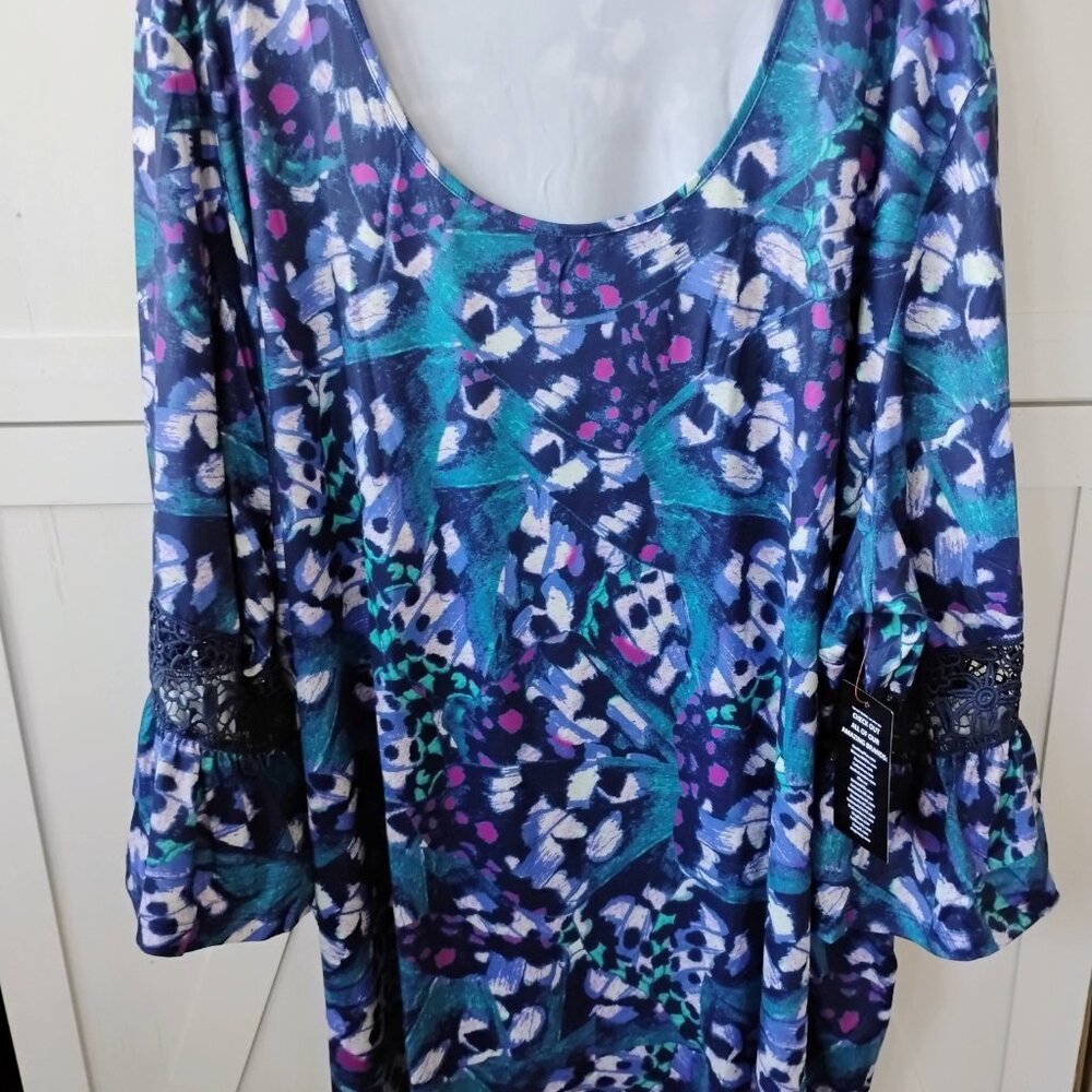Catherines Blue Print Knit Top /w Crochet Accent 3/4 Bell Slv ScoopNeck 4X-NWT - Picture 7 of 7